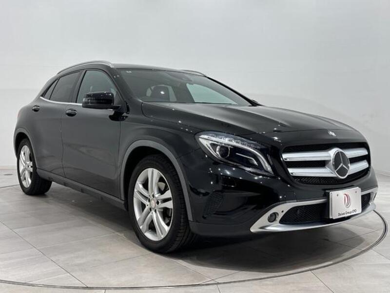 MERCEDES-BENZ GLA CLASS