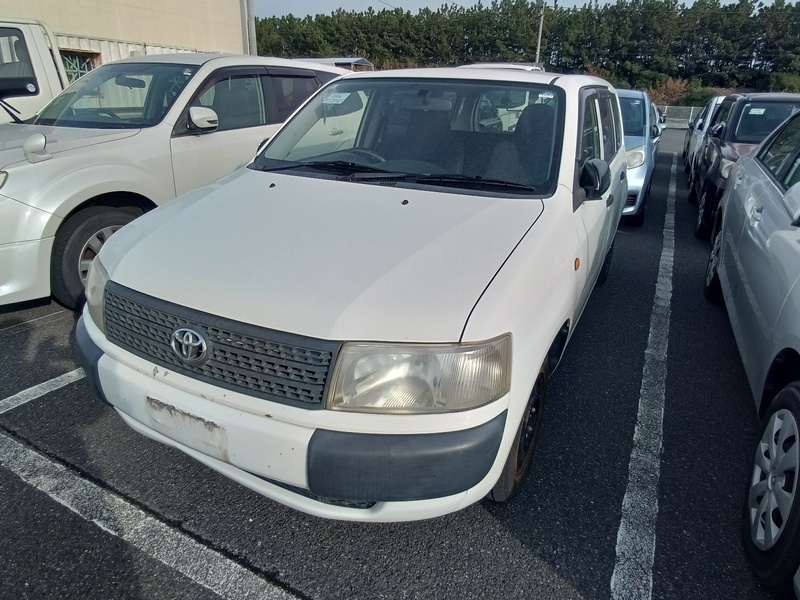 TOYOTA PROBOX VAN