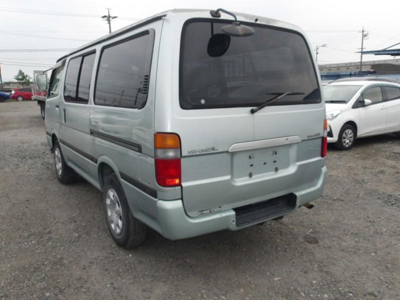 HIACE