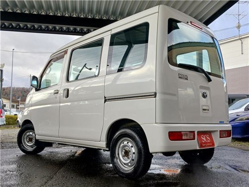 PIXIS VAN