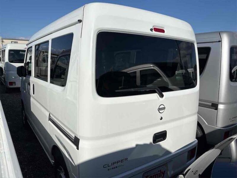 CLIPPER VAN