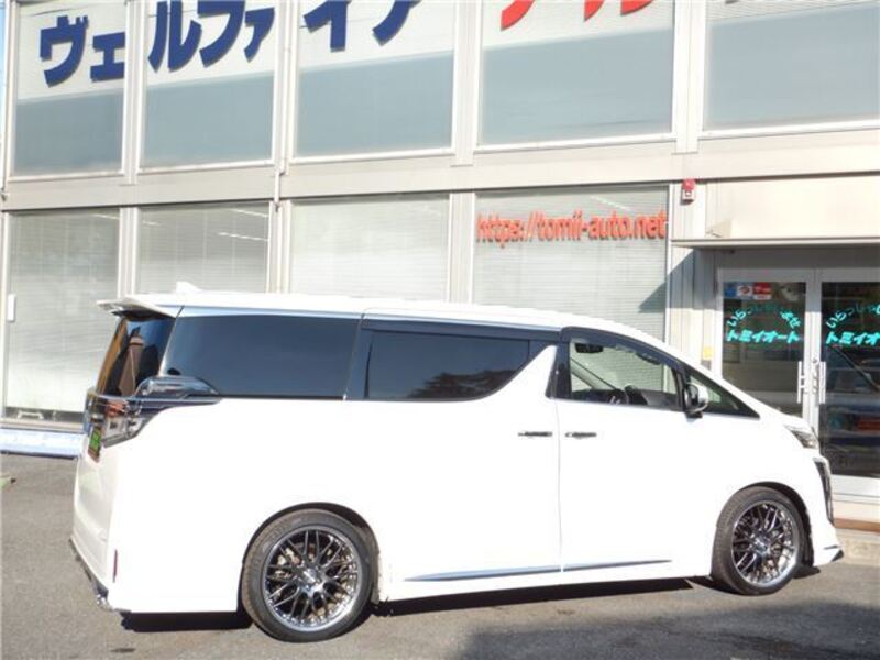 VELLFIRE