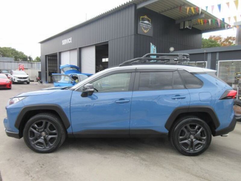 RAV4