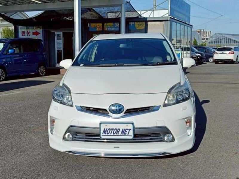 PRIUS PHV