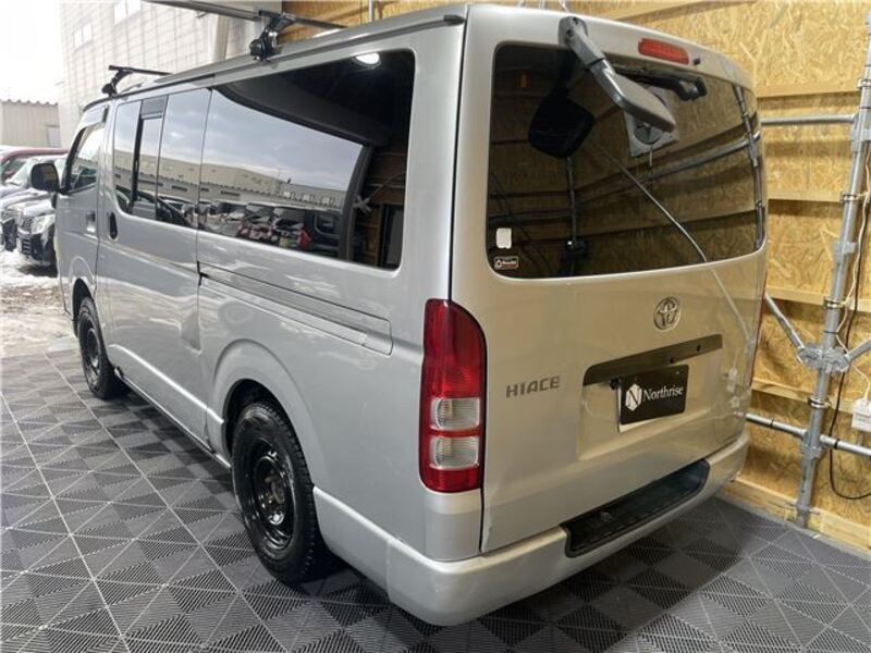 HIACE