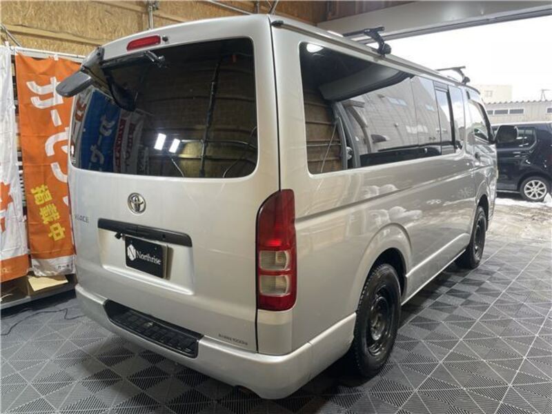 HIACE