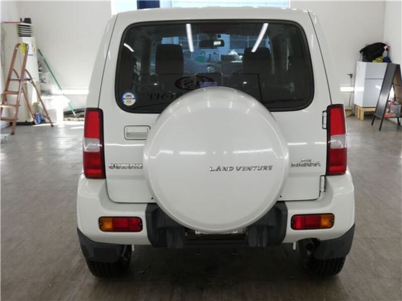 JIMNY SIERRA