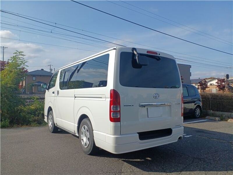 HIACE