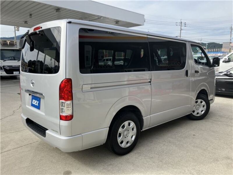 HIACE