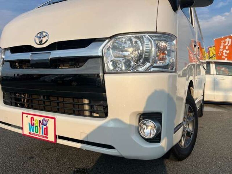 HIACE VAN