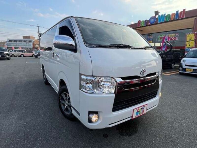 HIACE VAN