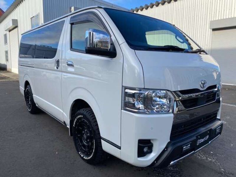 HIACE VAN