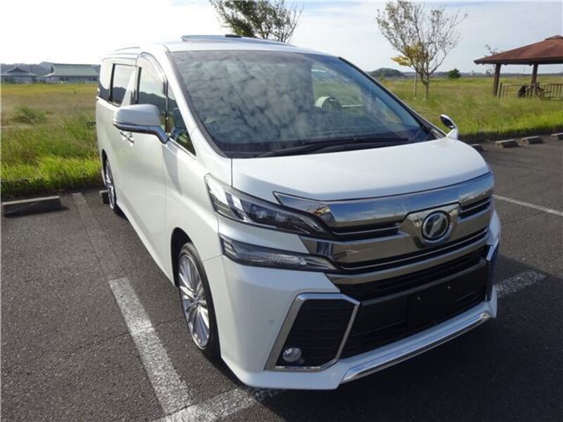 TOYOTA VELLFIRE