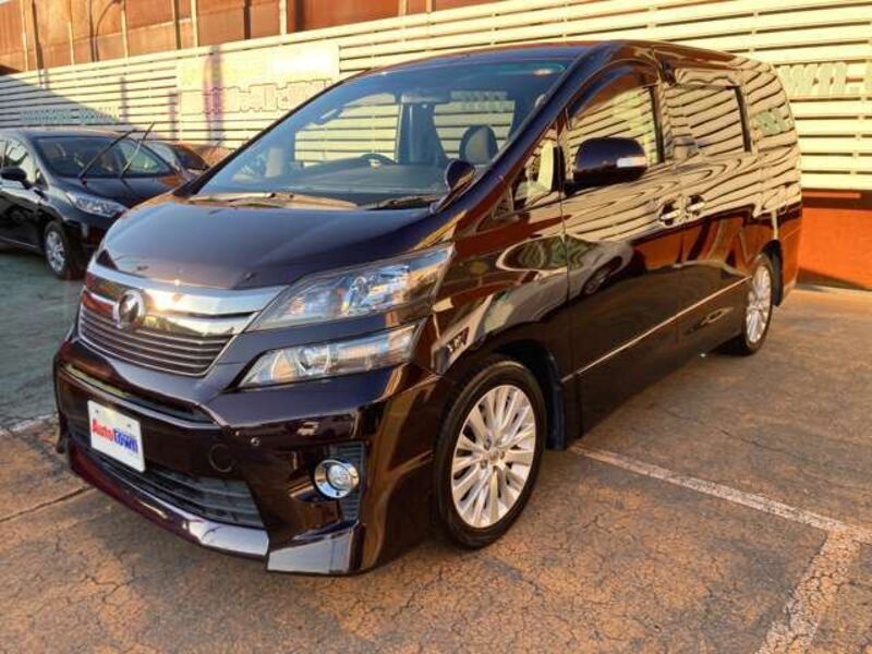 TOYOTA VELLFIRE
