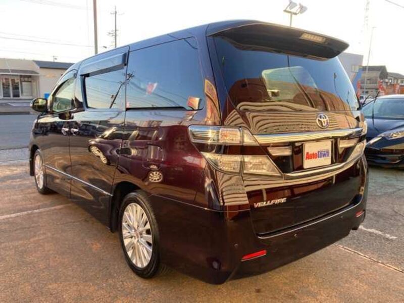 VELLFIRE