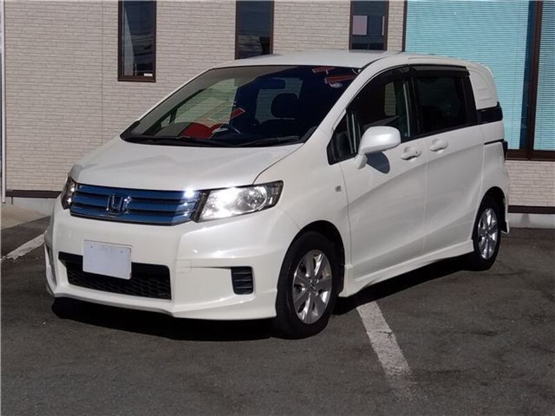 HONDA FREED SPIKE