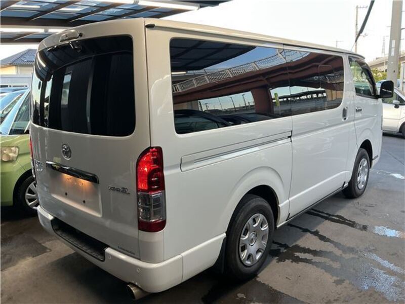 HIACE
