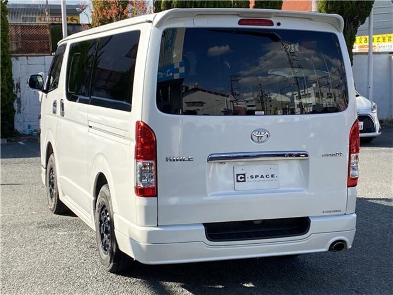 HIACE