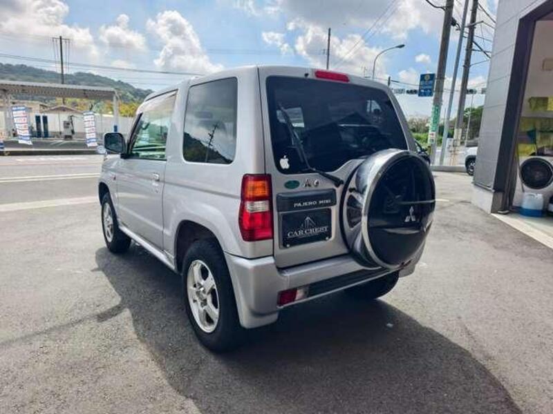 PAJERO MINI