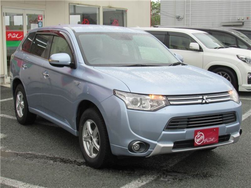 OUTLANDER PHEV