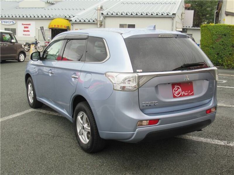 OUTLANDER PHEV