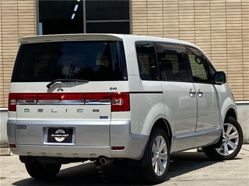 DELICA D5