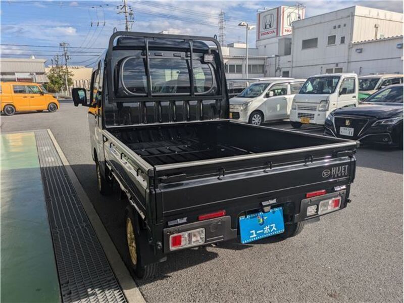 HIJET TRUCK