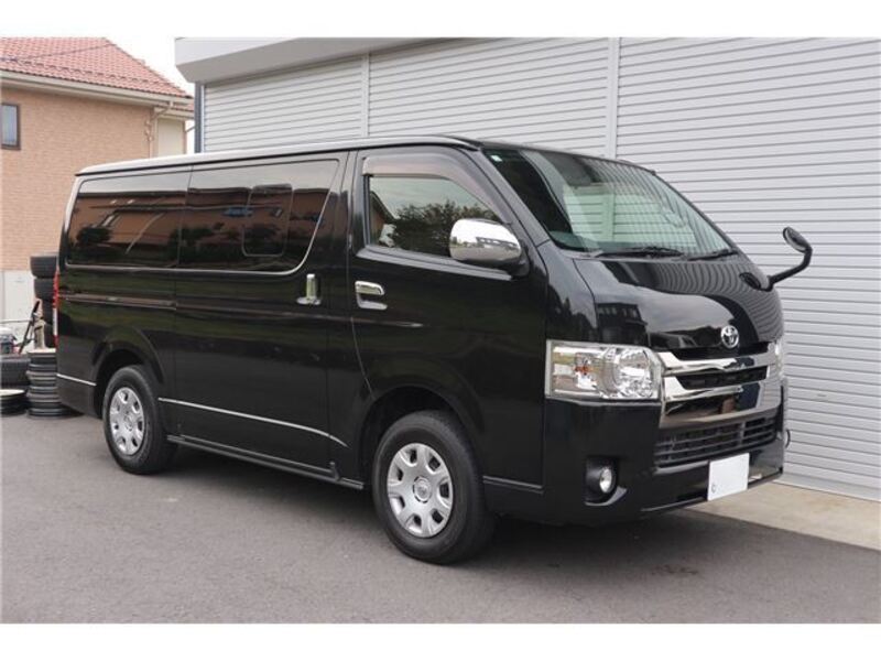 HIACE