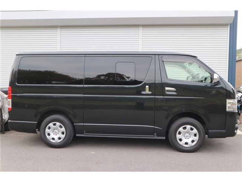 HIACE