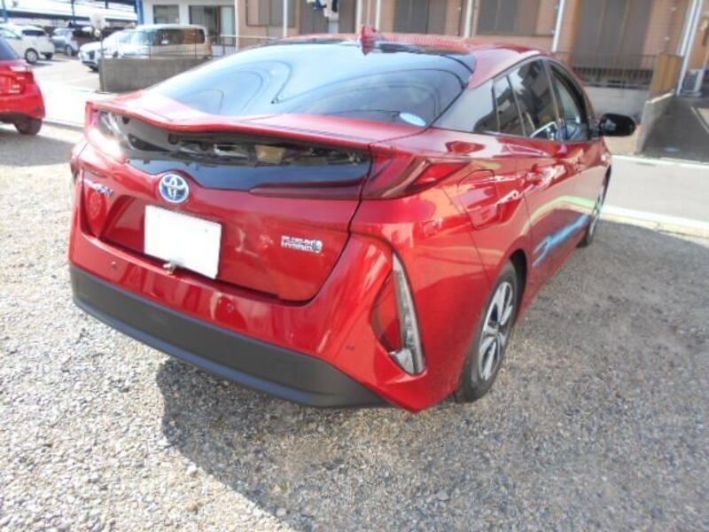 PRIUS PHV