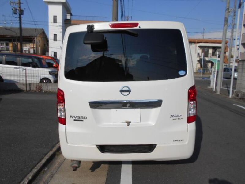 NV350 CARAVAN