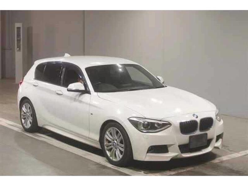 BMW 1 SERIES