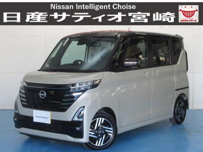 NISSAN ROOX
