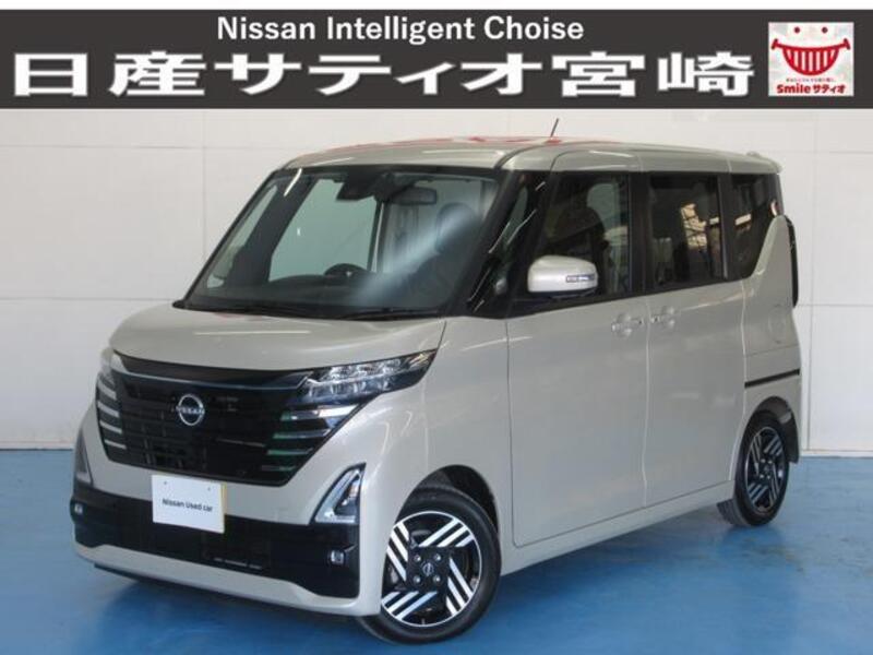 NISSAN ROOX