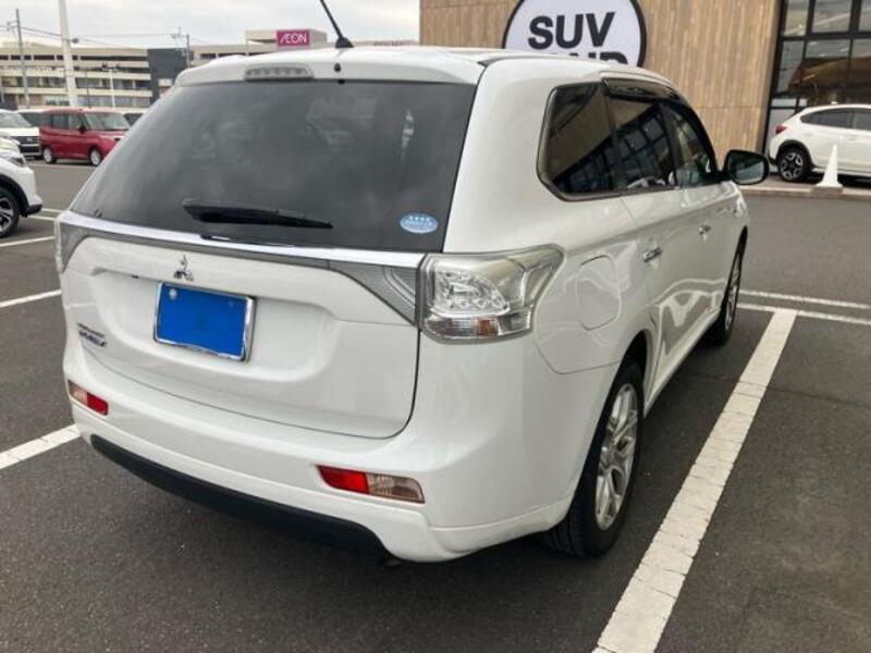 OUTLANDER PHEV