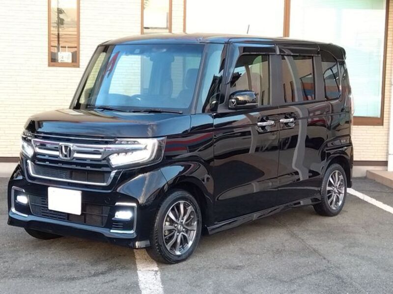 HONDA N BOX CUSTOM