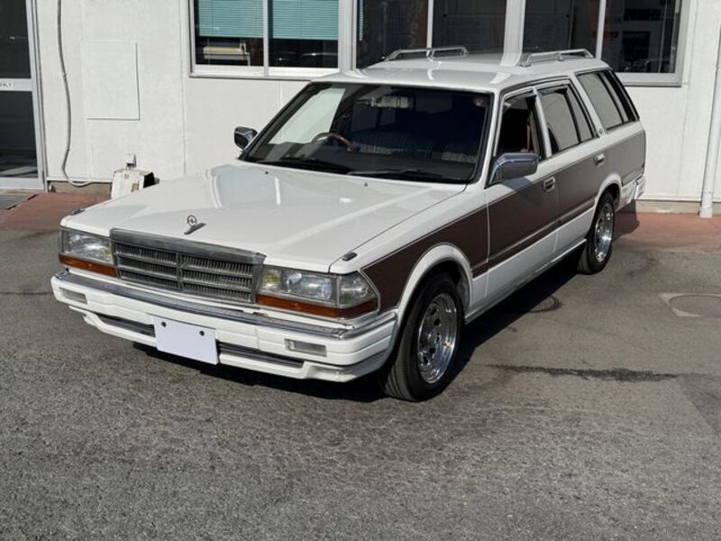 NISSAN GLORIA WAGON