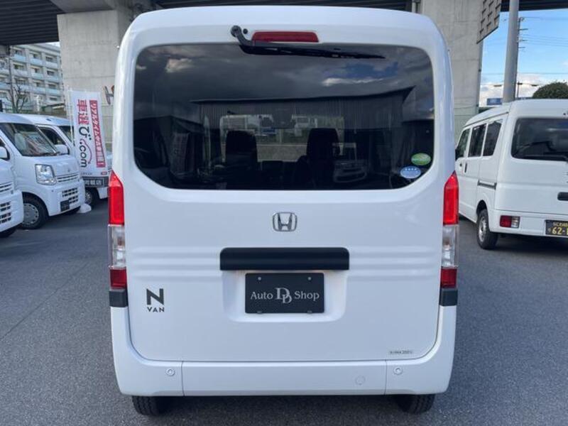 N-VAN