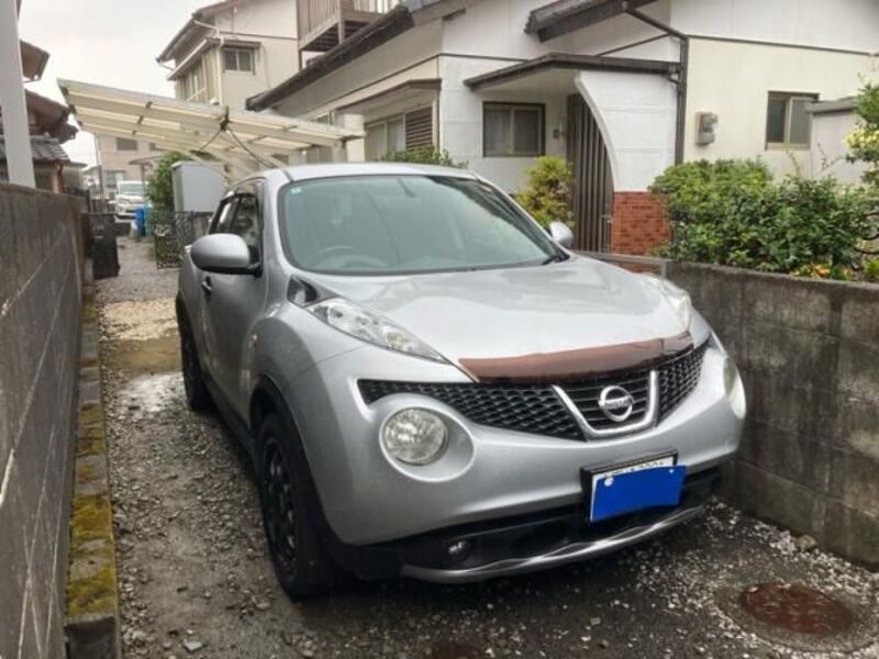 NISSAN JUKE