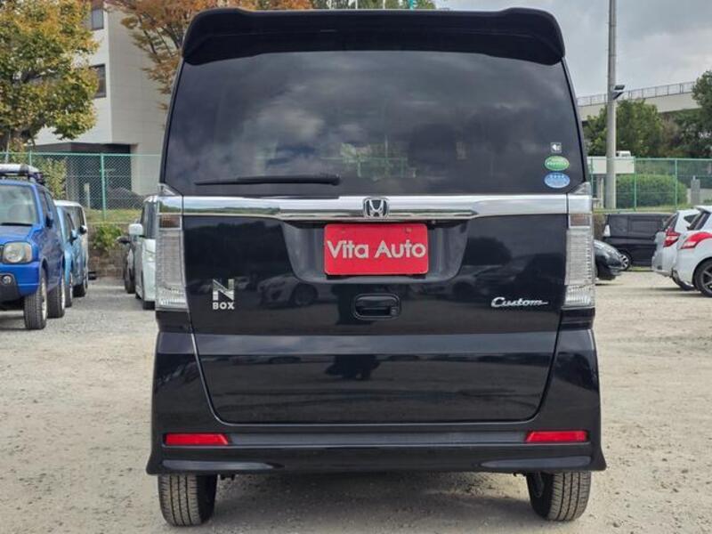 N BOX CUSTOM