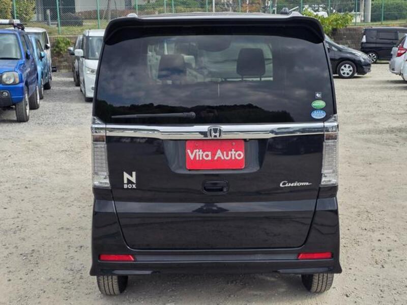 N BOX CUSTOM
