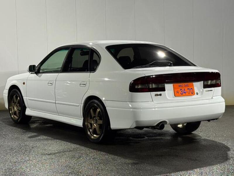 LEGACY B4