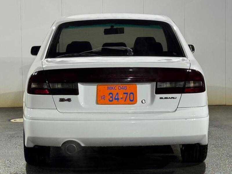 LEGACY B4