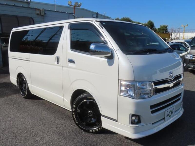 HIACE VAN