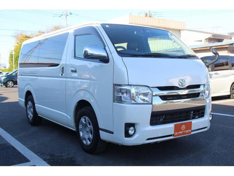 HIACE VAN