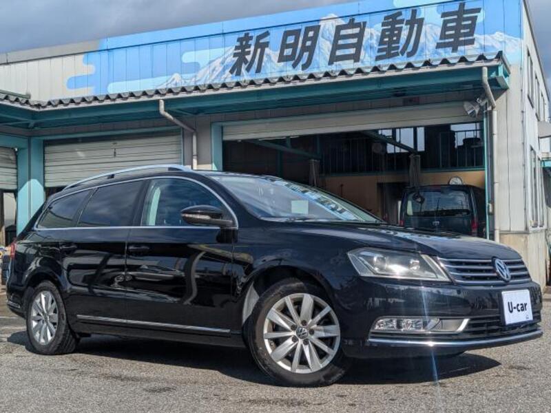 PASSAT VARIANT-0