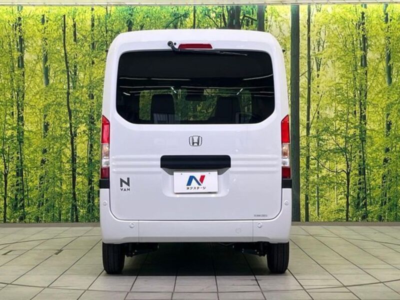 N-VAN