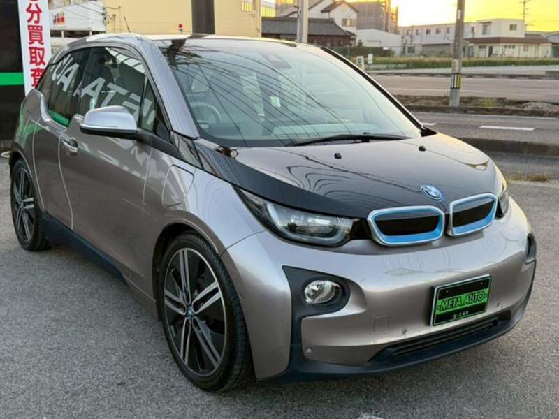 i3