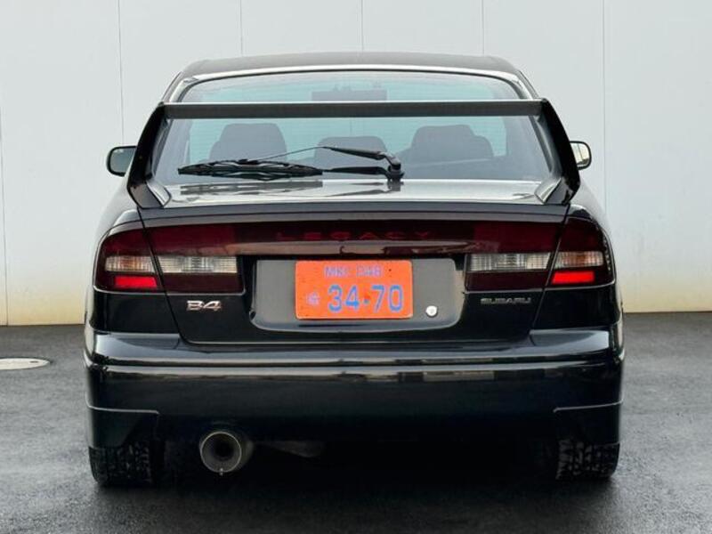 LEGACY B4