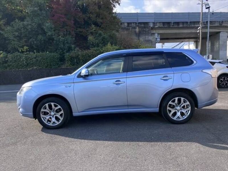 OUTLANDER PHEV